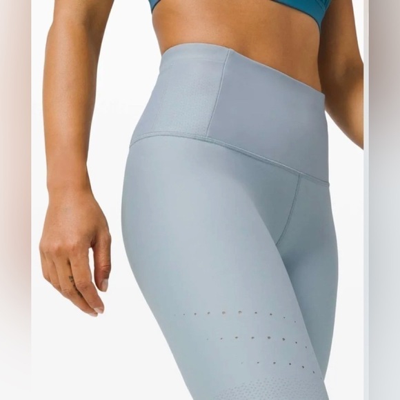 LULULEMON Zoned In Tight 27” *Envelope Pocket size 8 EUC - Picture 3 of 6